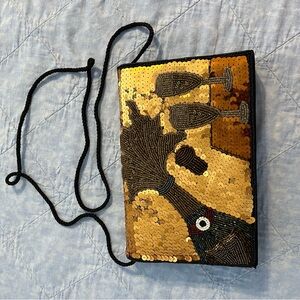 Elegant beaded clutch/ crossbody bag